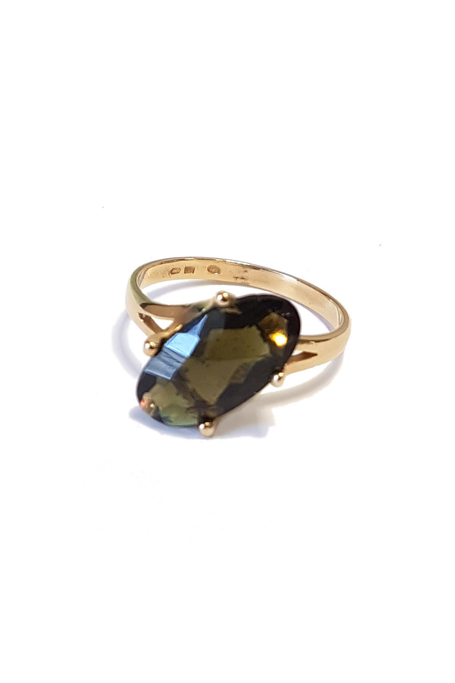 Gold ring with moldavite
